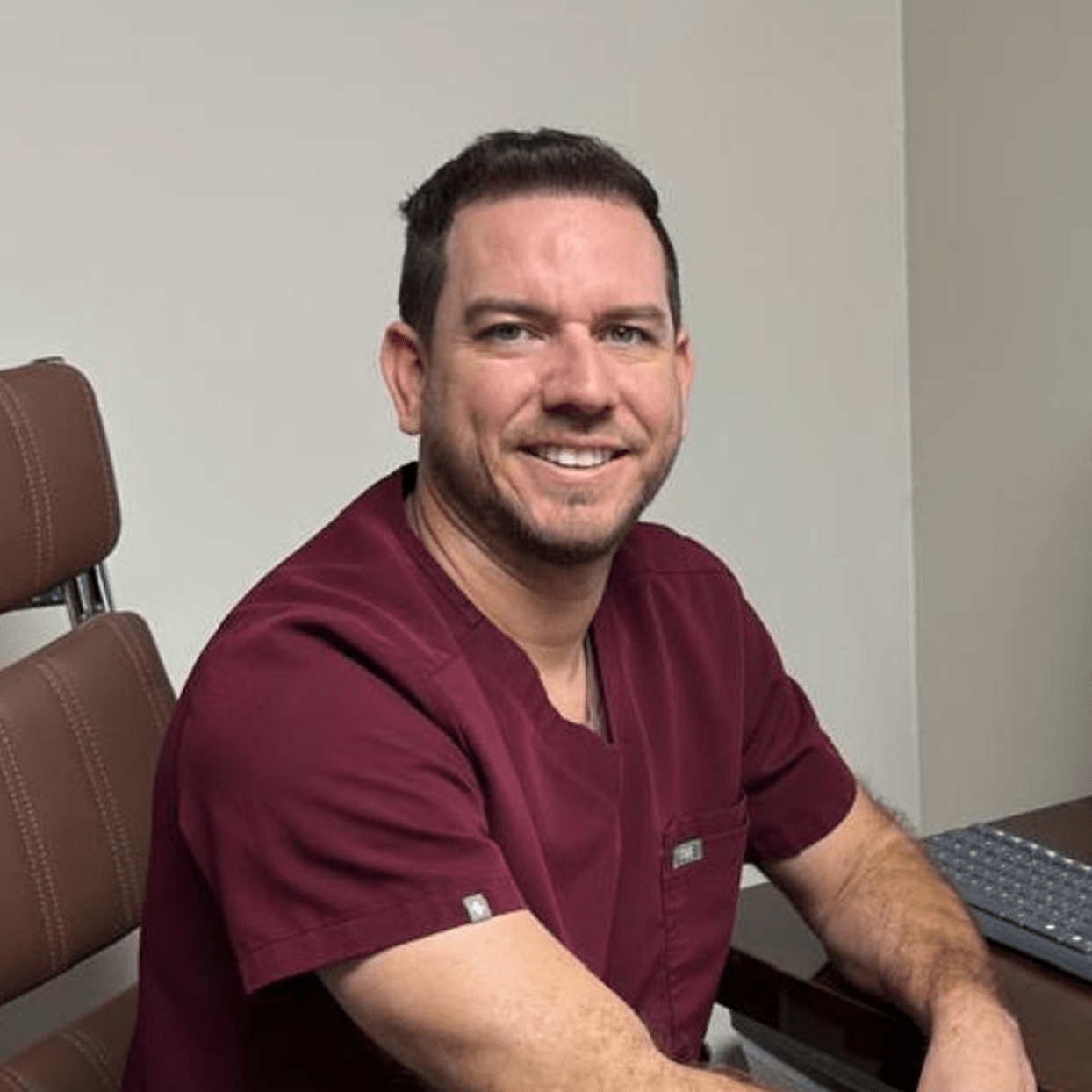 Dr. Yosvany Varona